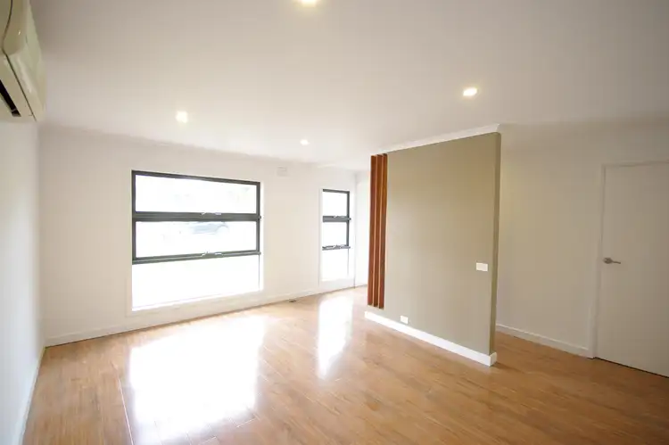 Fourth view of Homely house listing, 3 Lachlan Drive, Endeavour Hills VIC 3802