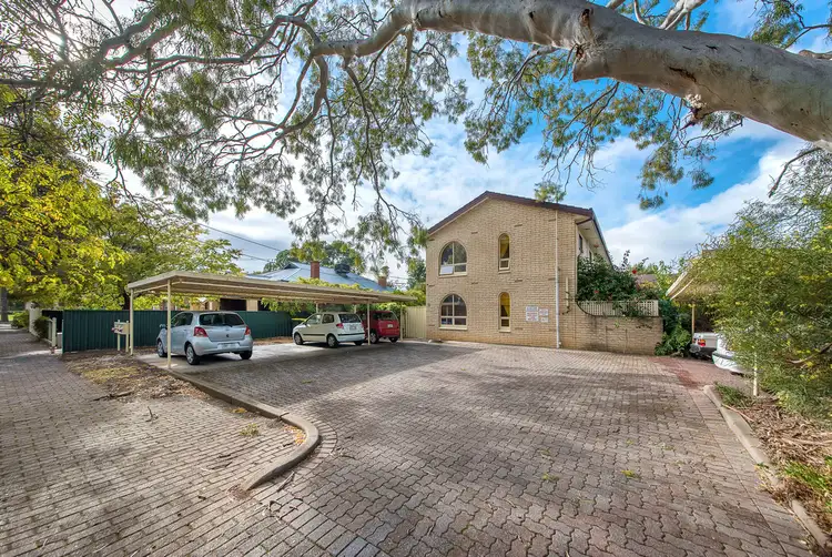 1 / 32 Bishops Place, Kensington SA 5068