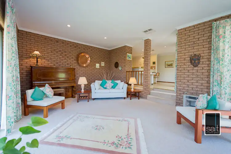 23 Dickenson Way, Booragoon WA 6154
