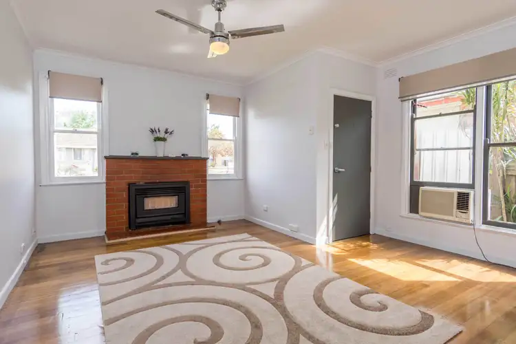 Second view of Homely house listing, 21 Boronia Grove, Wendouree VIC 3355