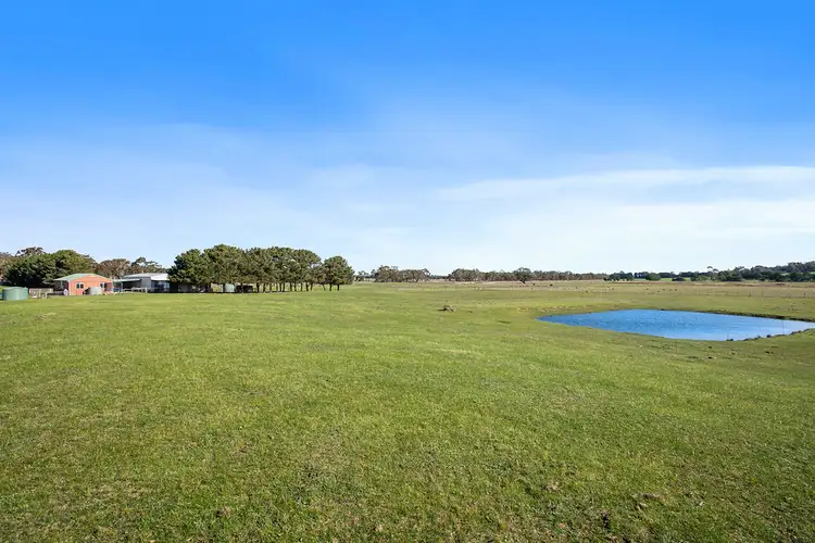 615 Three Chain Road, Carlsruhe VIC 3442