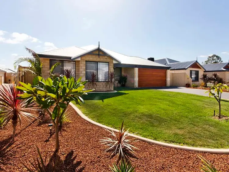 11 Woile Way, Byford WA 6122