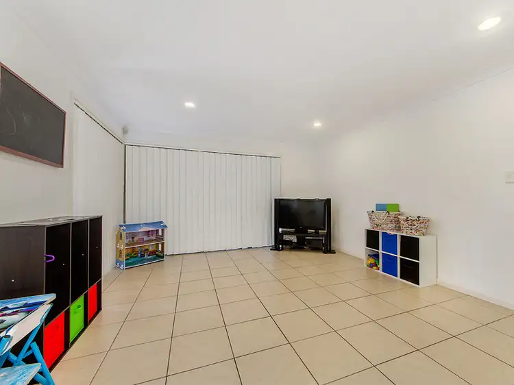 Fourth view of Homely house listing, 5 Blackwattle Circuit, Arundel QLD 4214
