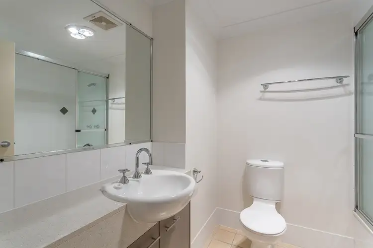 Sixth view of Homely unit listing, 18/28 Murphy Street, Scarborough QLD 4020