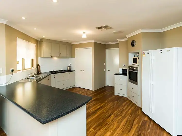 1 Rum Link, Byford WA 6122