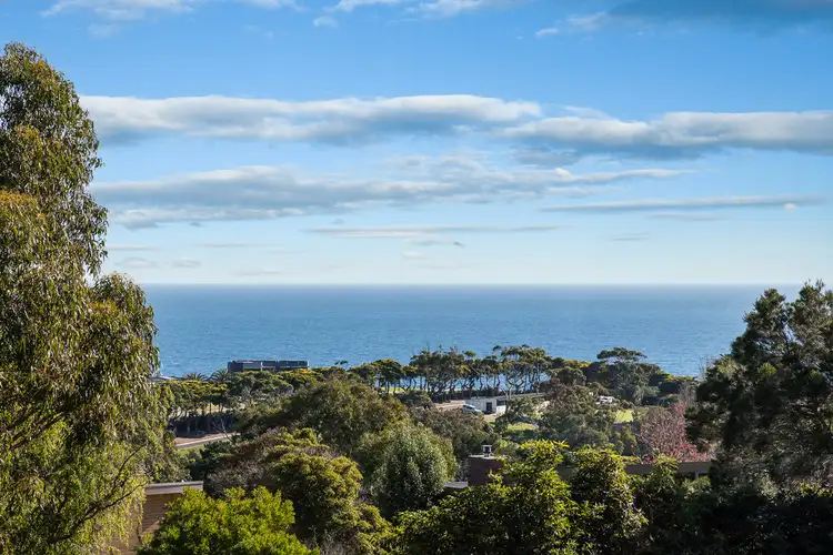 16 Volitans Avenue, Mount Eliza VIC 3930