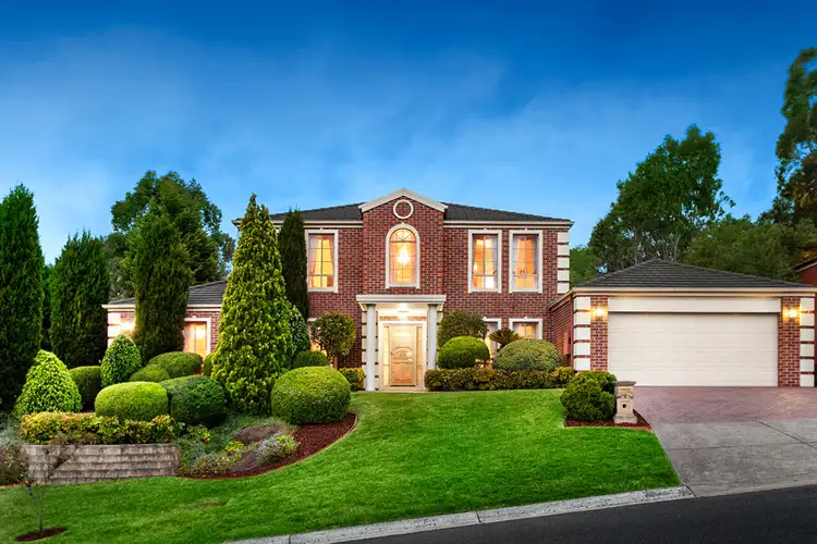 9 The Croft, Ringwood North VIC 3134