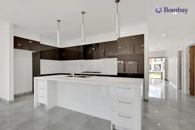 Second view of Homely house listing, 27 Montreal Circuit, Craigieburn VIC 3064