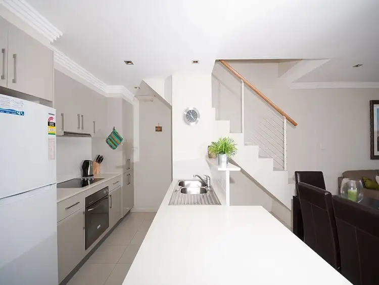 Fifth view of Homely apartment listing, 10/59 Shoal Bay Road, Shoal Bay NSW 2315