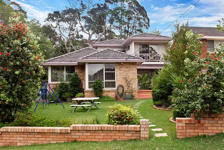 Third view of Homely house listing, 2 Armidale Place, Engadine NSW 2233