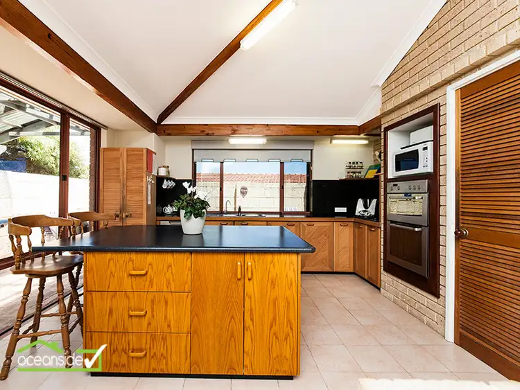 Sixth view of Homely house listing, 4 Gwedue Court, Mullaloo WA 6027