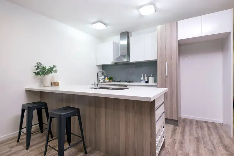 Third view of Homely apartment listing, 7/6 Sturt Street, Essendon VIC 3040