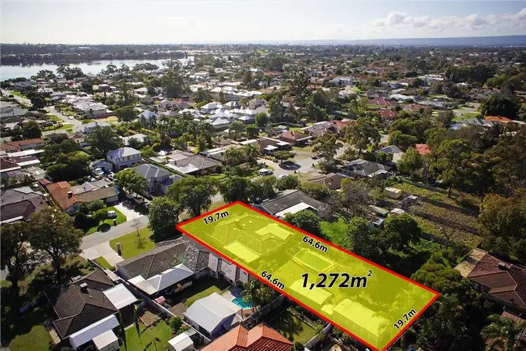 31 Holmes Street, Shelley WA 6148