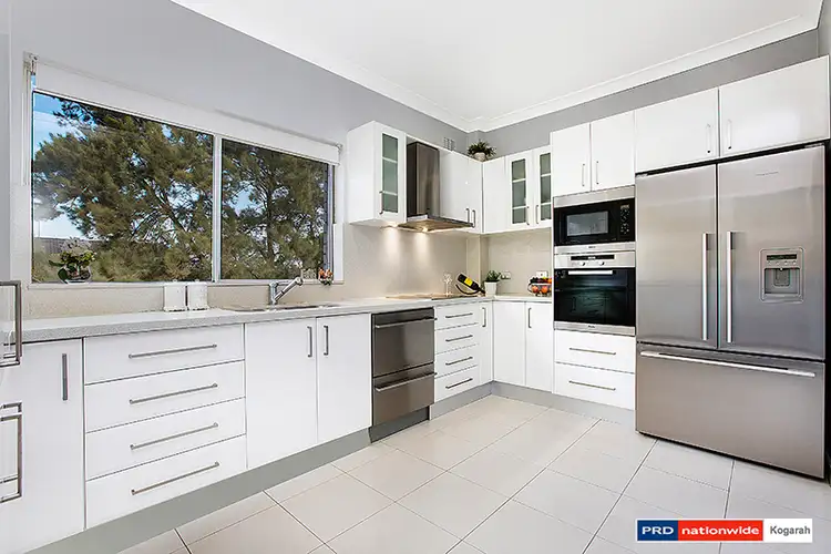 6/32-34 Hampton Court Road, Carlton NSW 2218