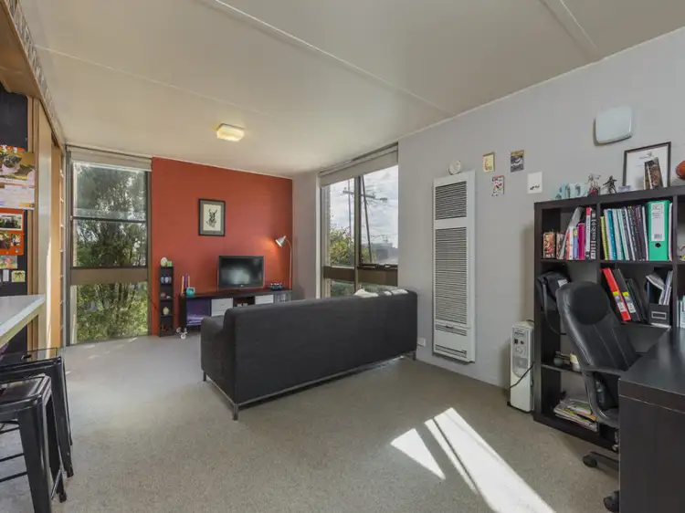 10/2 Aphrasia Street, Newtown VIC 3220