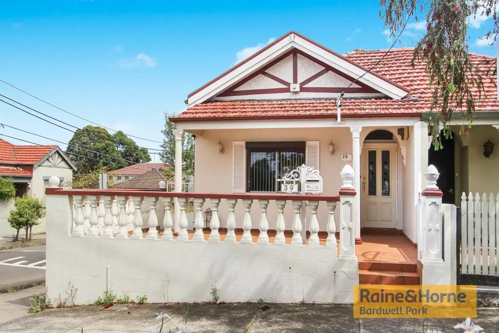 Main view of Homely house listing, 39 Gladstone Street, Marrickville NSW 2204