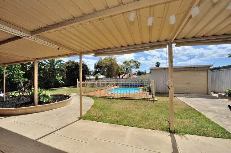 5 Bentley Street, Singleton WA 6175