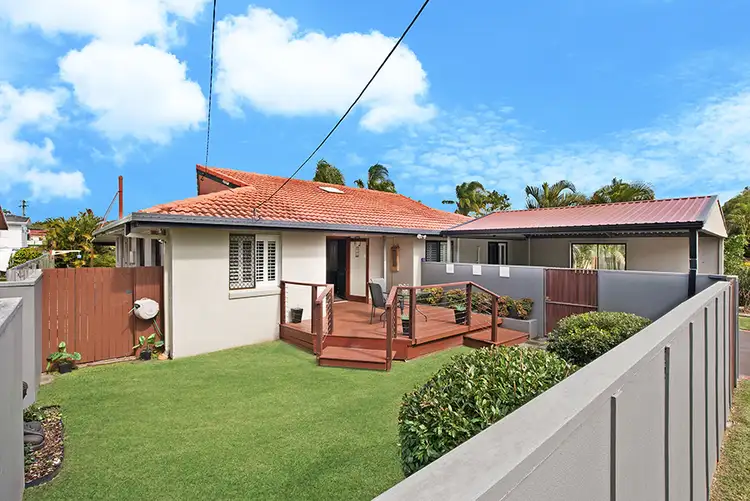 23 Matthew Street, Scarborough QLD 4020