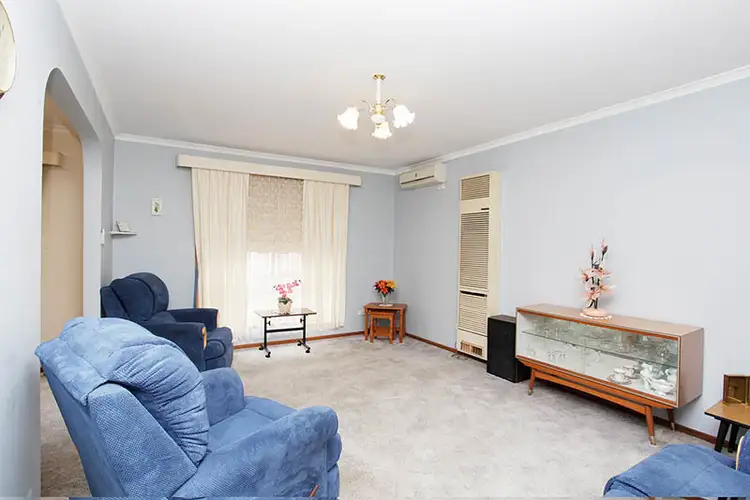 Second view of Homely house listing, 4/22-24 Buckingham Street, Lara VIC 3212