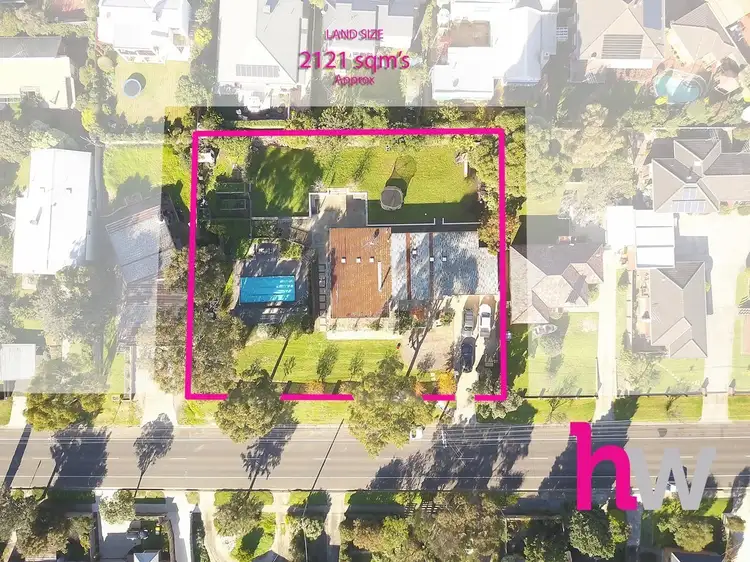 327-329 Roslyn Road, Highton VIC 3216