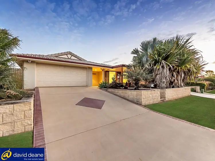 8 Skipton Cct, Kallangur QLD 4503