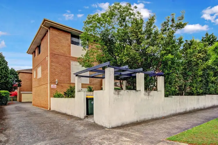 9/32 Dryden Street, Campsie NSW 2194