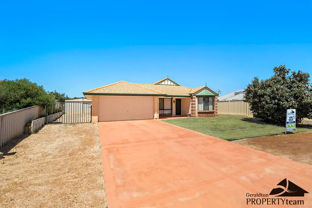 Main view of Homely house listing, 4 Hillview Drive, Drummond Cove WA 6532