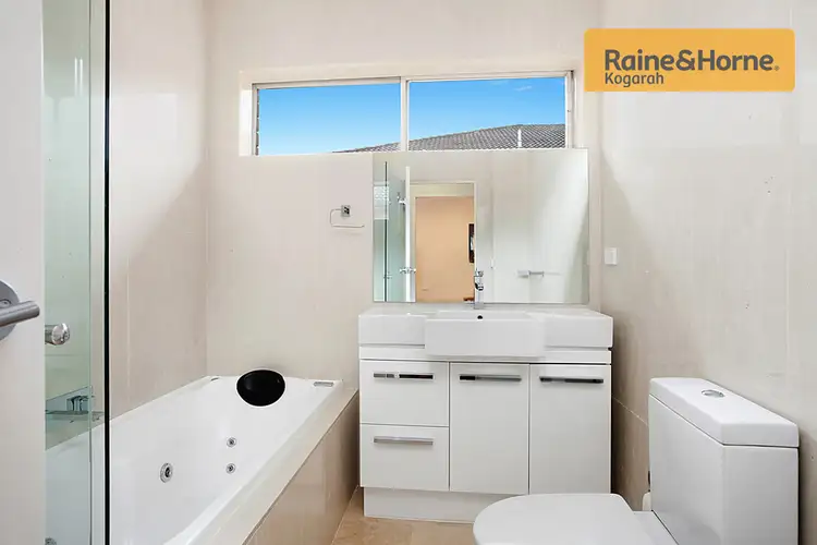 Sixth view of Homely unit listing, 9/98-100 Chuter Avenue, Ramsgate Beach NSW 2217