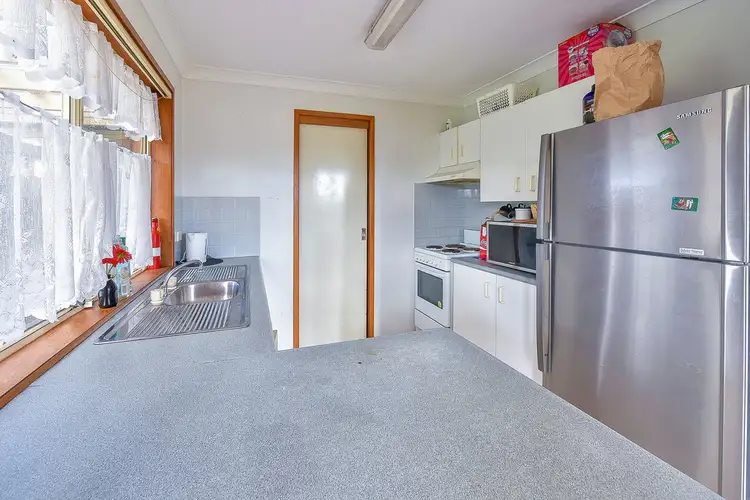 Sixth view of Homely semi-detached listing, 1/6 Cornelian Avenue, Eagle Vale NSW 2558