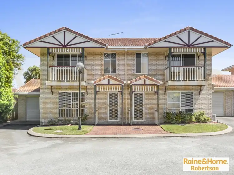 1/10 Vinal Street, Robertson QLD 4109