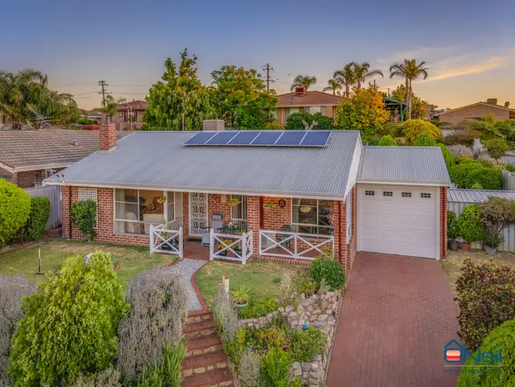 5 Hillside Road, Mount Richon WA 6112