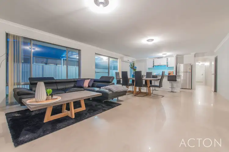 4 AMSTERDAM CRESCENT, Alkimos WA 6038