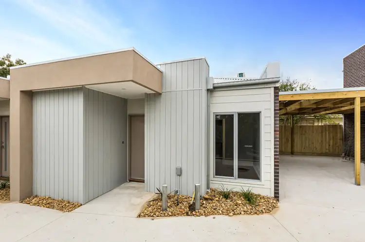3/21 Deakin Street, Maidstone VIC 3012
