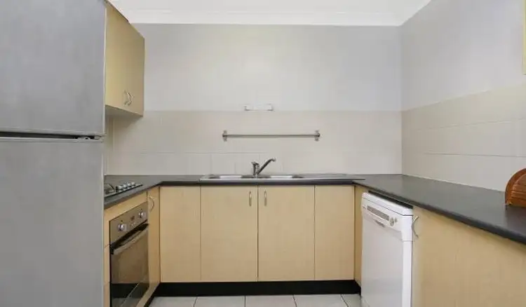 Second view of Homely townhouse listing, 8 / 10 Bicheno Close, West Hoxton NSW 2171