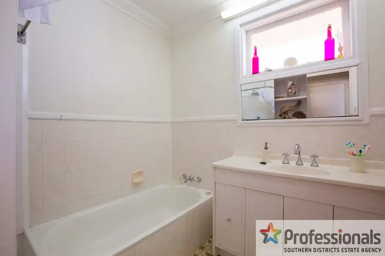 Seventh view of Homely house listing, 7 West Road, Capel WA 6271