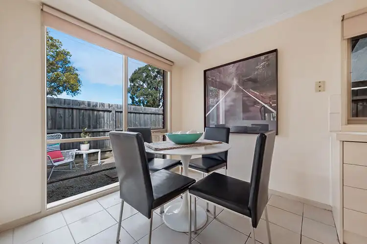 Fourth view of Homely unit listing, 15 Northleigh Avenue, Craigieburn VIC 3064