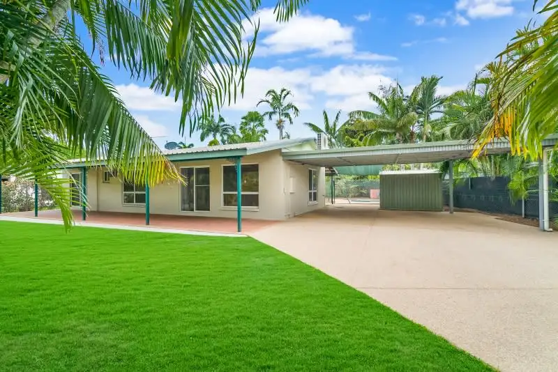 Main view of Homely house listing, 6 Bristow Court, Bakewell NT 832