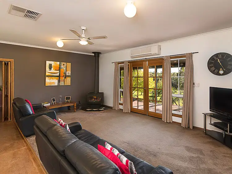 Third view of Homely house listing, 2 Stirling Court, Strathalbyn SA 5255