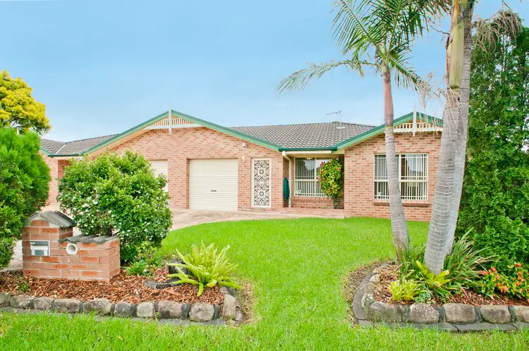Main view of Homely villa listing, 2/2 Barlyn Court, Horsley NSW 2530