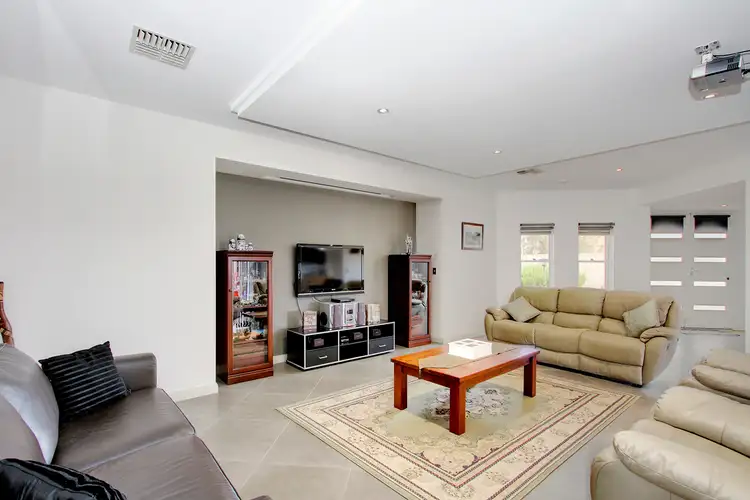 Sixth view of Homely house listing, 5 Milich Court, Loxton SA 5333