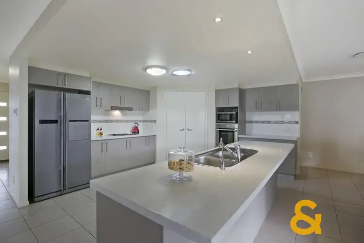59 Aquila Street, Redland Bay QLD 4165