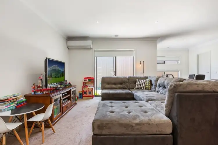 Sixth view of Homely house listing, 1/24 Curletts Road, Lara VIC 3212