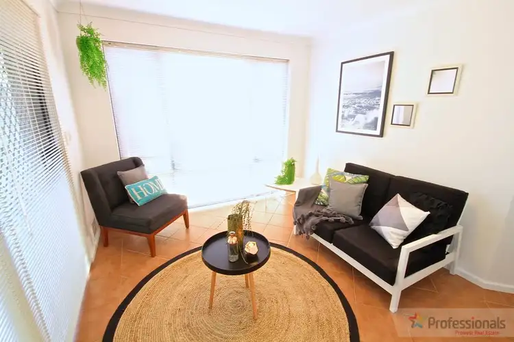 Fourth view of Homely house listing, 4/48 Tudor Avenue South, Riverton WA 6148
