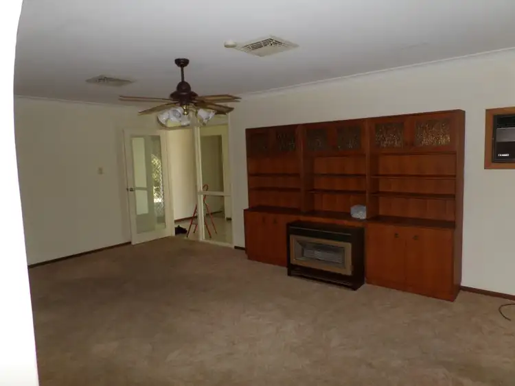 Fifth view of Homely house listing, 2 NEWCOMBE WAY, Padbury WA 6025