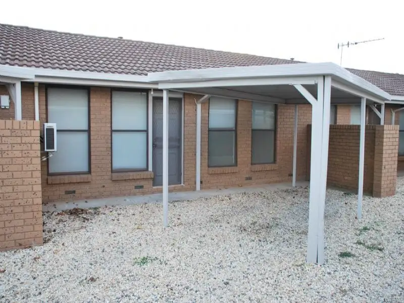 Main view of Homely unit listing, 2/25 Bowe Street, Shepparton VIC 3630