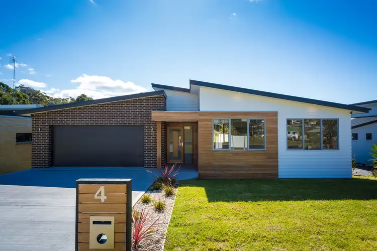 4 Kira Lani Court, Tura Beach NSW 2548