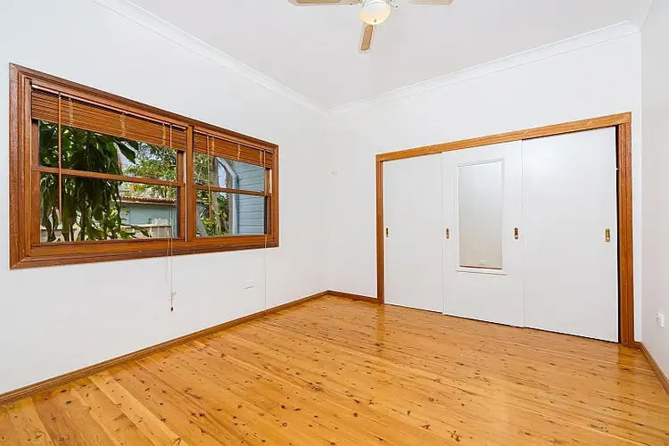Third view of Homely house listing, 131 Lakedge Avenue, Berkeley Vale NSW 2261