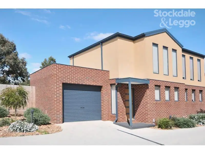 Main view of Homely townhouse listing, 5/213-215 Camp Road, Broadmeadows VIC 3047