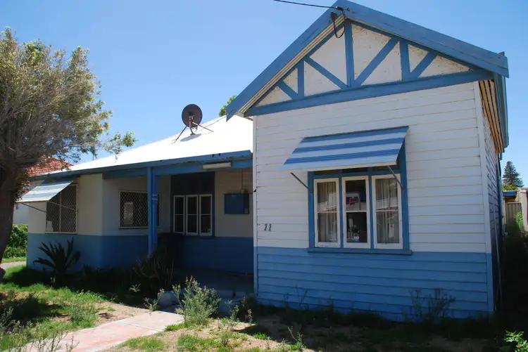 11 Francis Street, Geraldton WA 6530