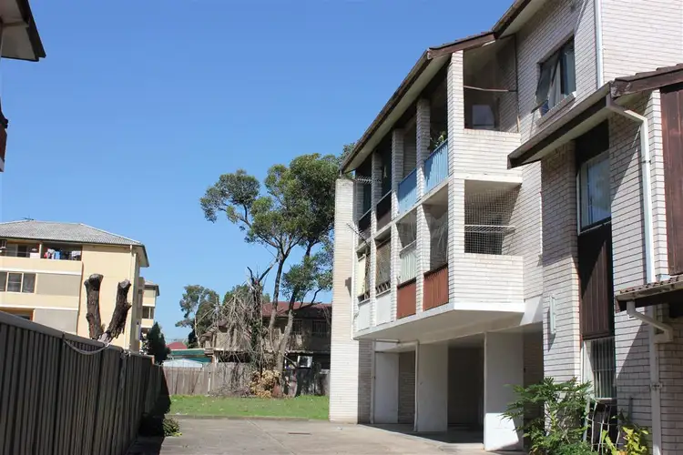 8/158 John St, Cabramatta NSW 2166